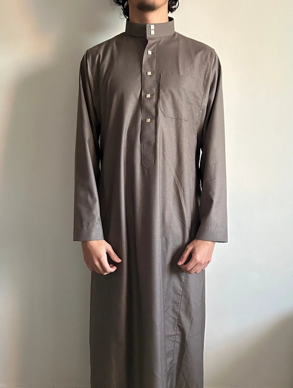 Qamis Saoudien Beige ThawbCollection