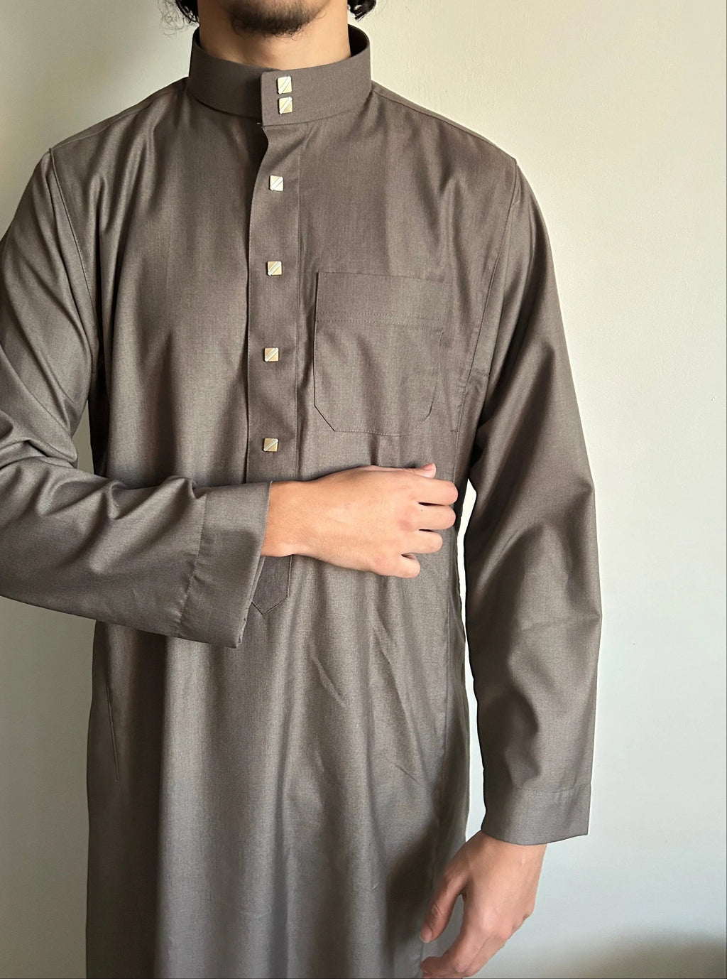 Qamis Saoudien Beige ThawbCollection