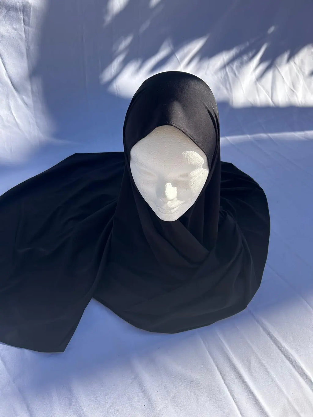 NOIR ThawbCollection