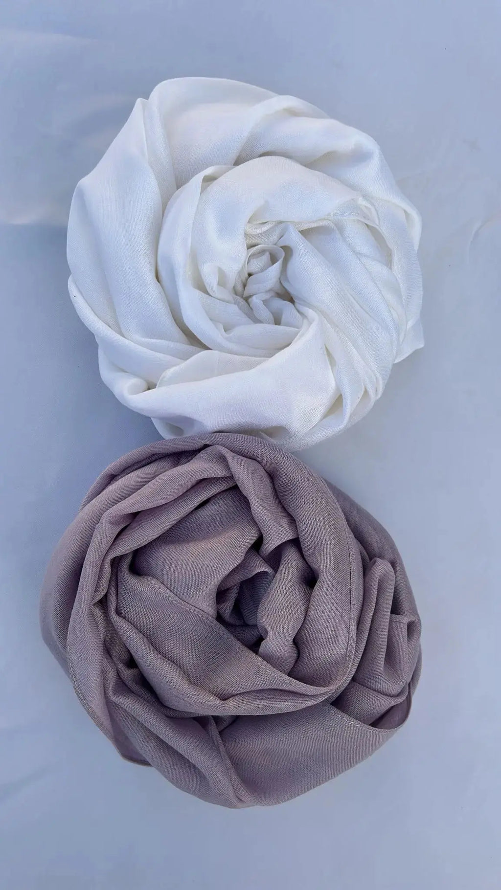 Voile modal blanc et lila Voile modal femme | Thawb Collection